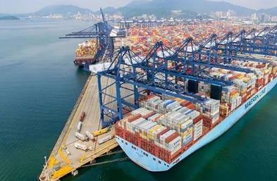 寧波國際物流運輸?shù)教﹪嗌馘X?怎么計算?